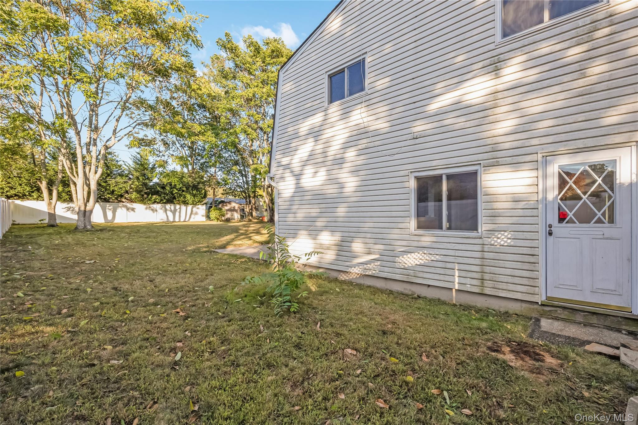 #8 photo, 209 Cirrus Road, サフォーク郡 Holbrook , NY 11741