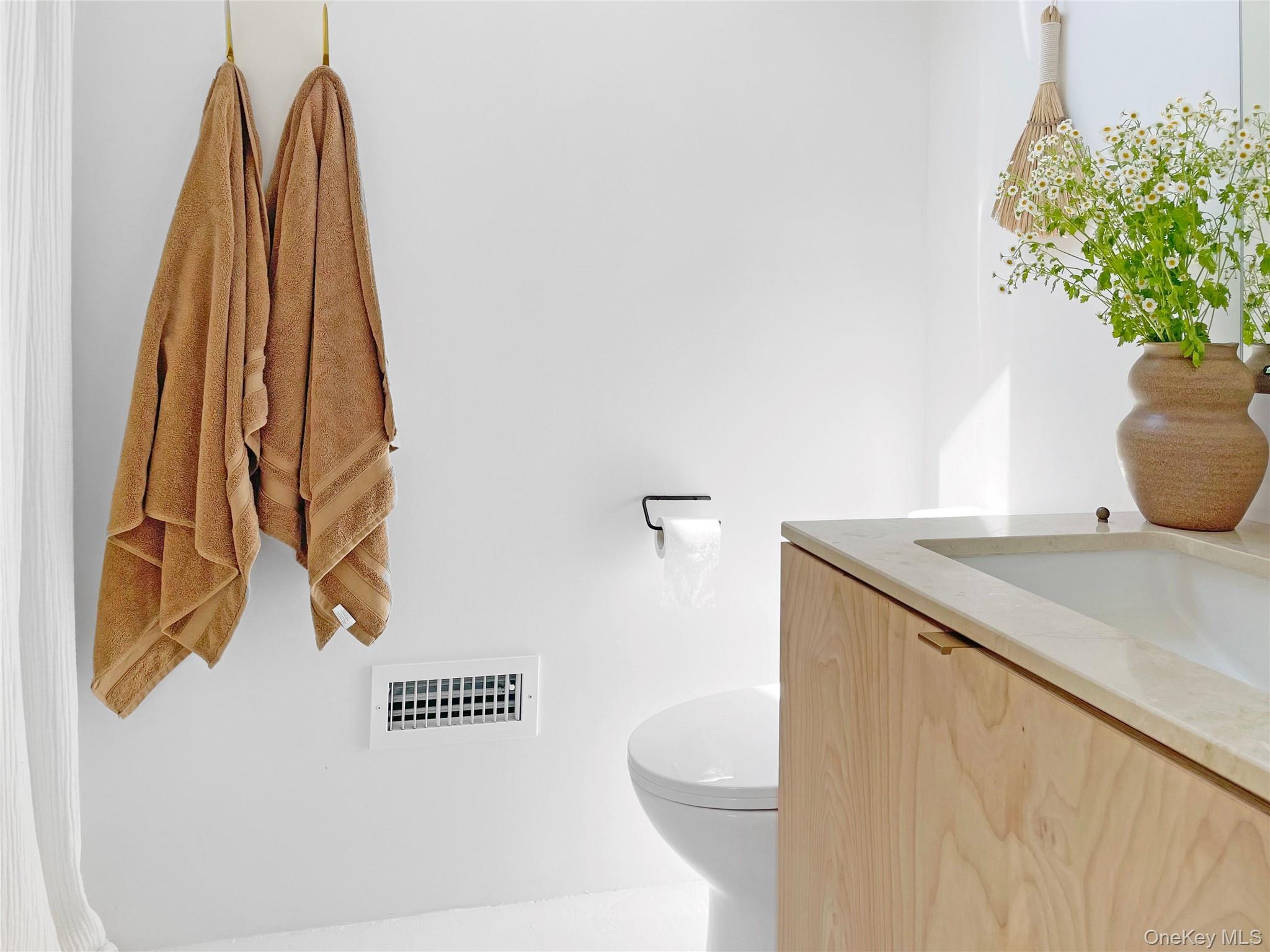 #16 photo, 13 Tarkettle Road, サフォーク郡 Shelter Island , NY 11964