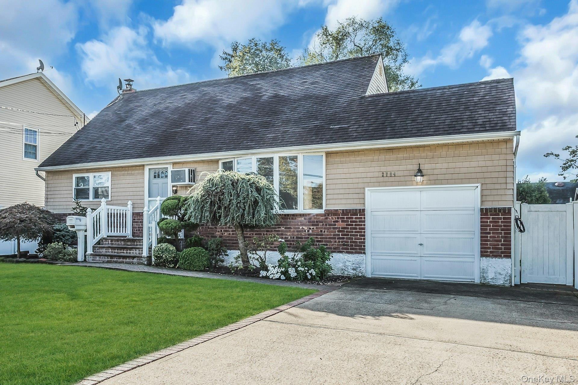 #2 photo, 2794 Janet Avenue, ナッソー郡 North Bellmore , NY 11710