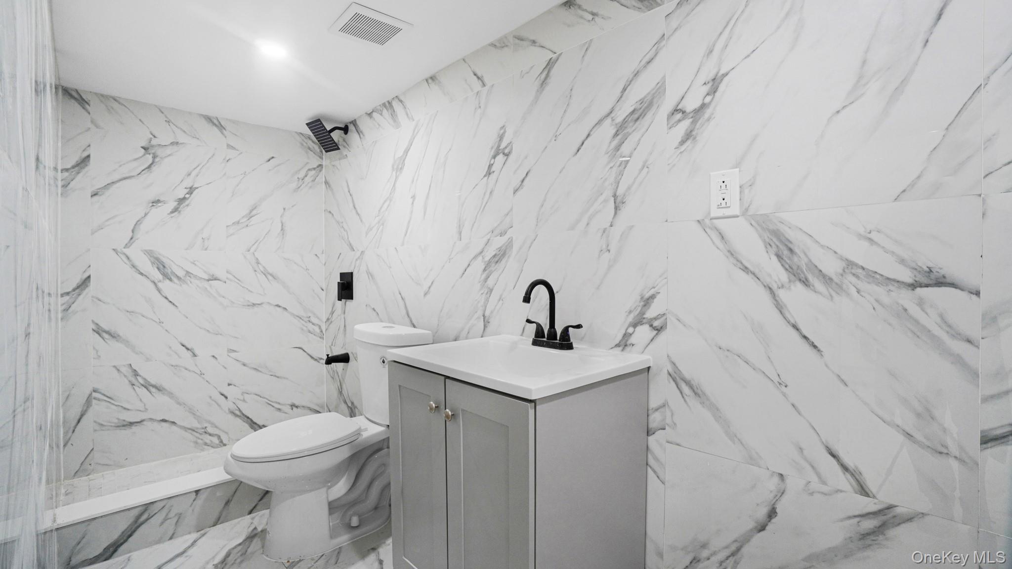 #11 photo, 10520 Remington Sreeet, クイーンズ区 Jamaica , NY 11435