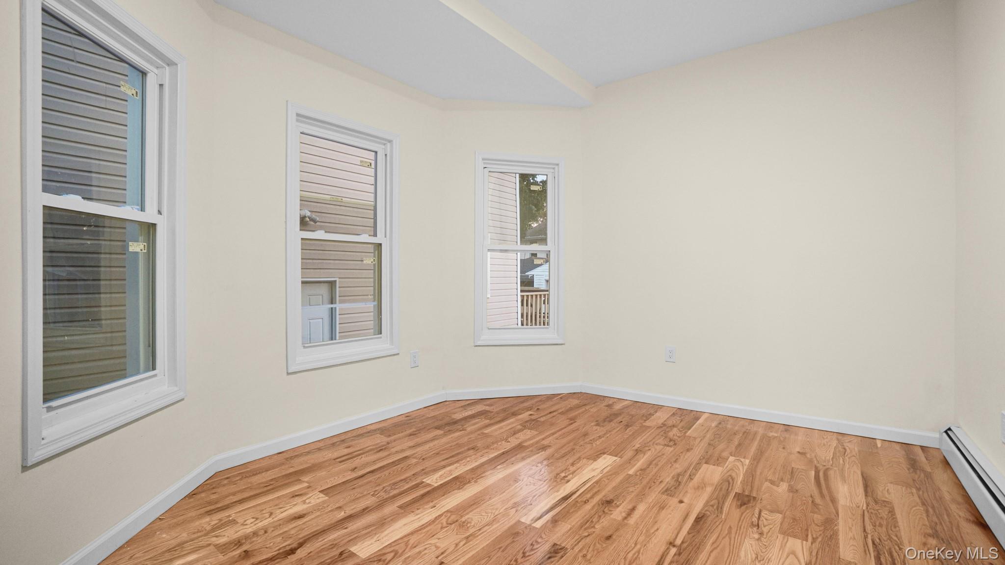 #5 photo, 10520 Remington Sreeet, クイーンズ区 Jamaica , NY 11435