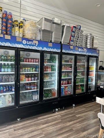 #4 photo, 142 Graham Avenue, ブルックリン区 Brooklyn , NY 11206