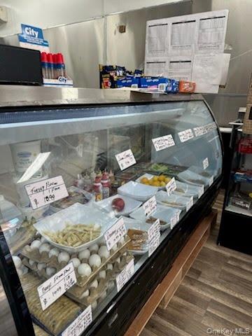 #6 photo, 142 Graham Avenue, ブルックリン区 Brooklyn , NY 11206