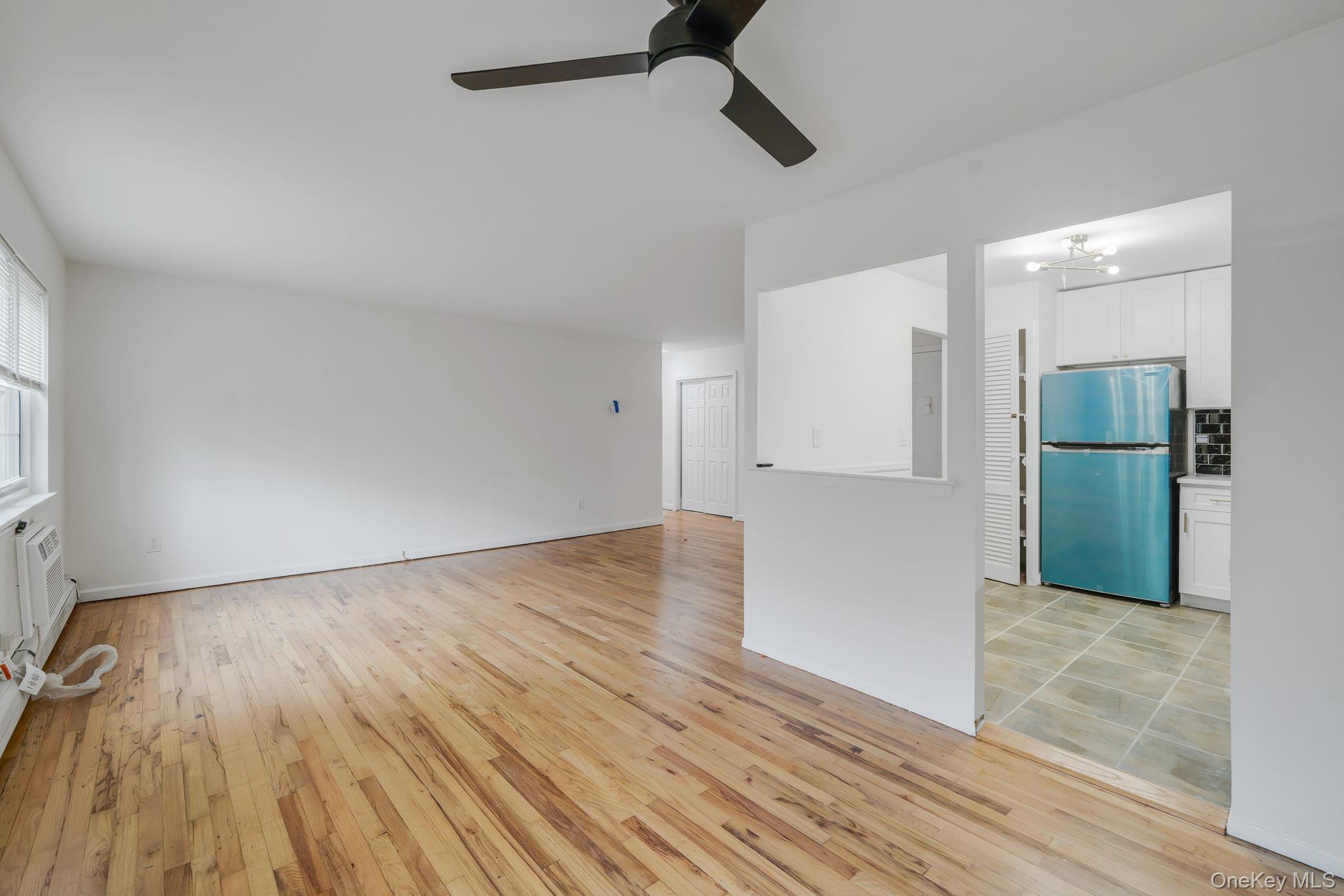 #11 photo, 336 Lakeland Avenue, सफ़ोक काउंटी Sayville , NY 11782