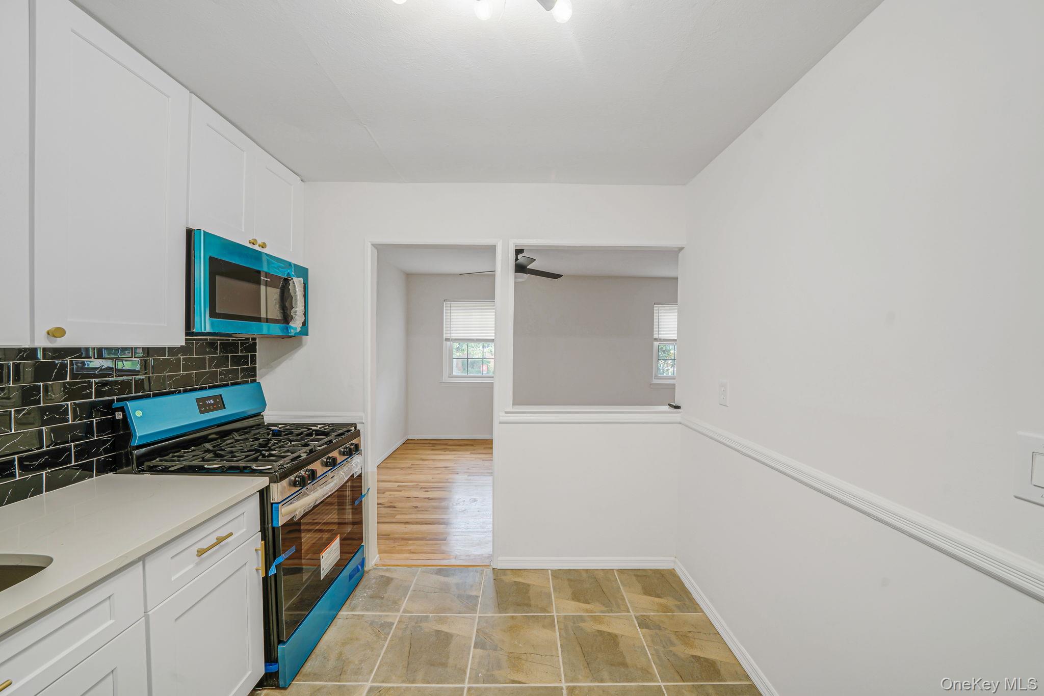 #18 photo, 336 Lakeland Avenue, सफ़ोक काउंटी Sayville , NY 11782