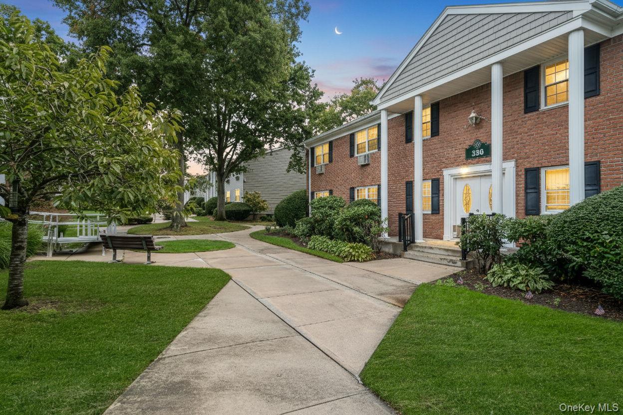 #3 photo, 336 Lakeland Avenue, सफ़ोक काउंटी Sayville , NY 11782