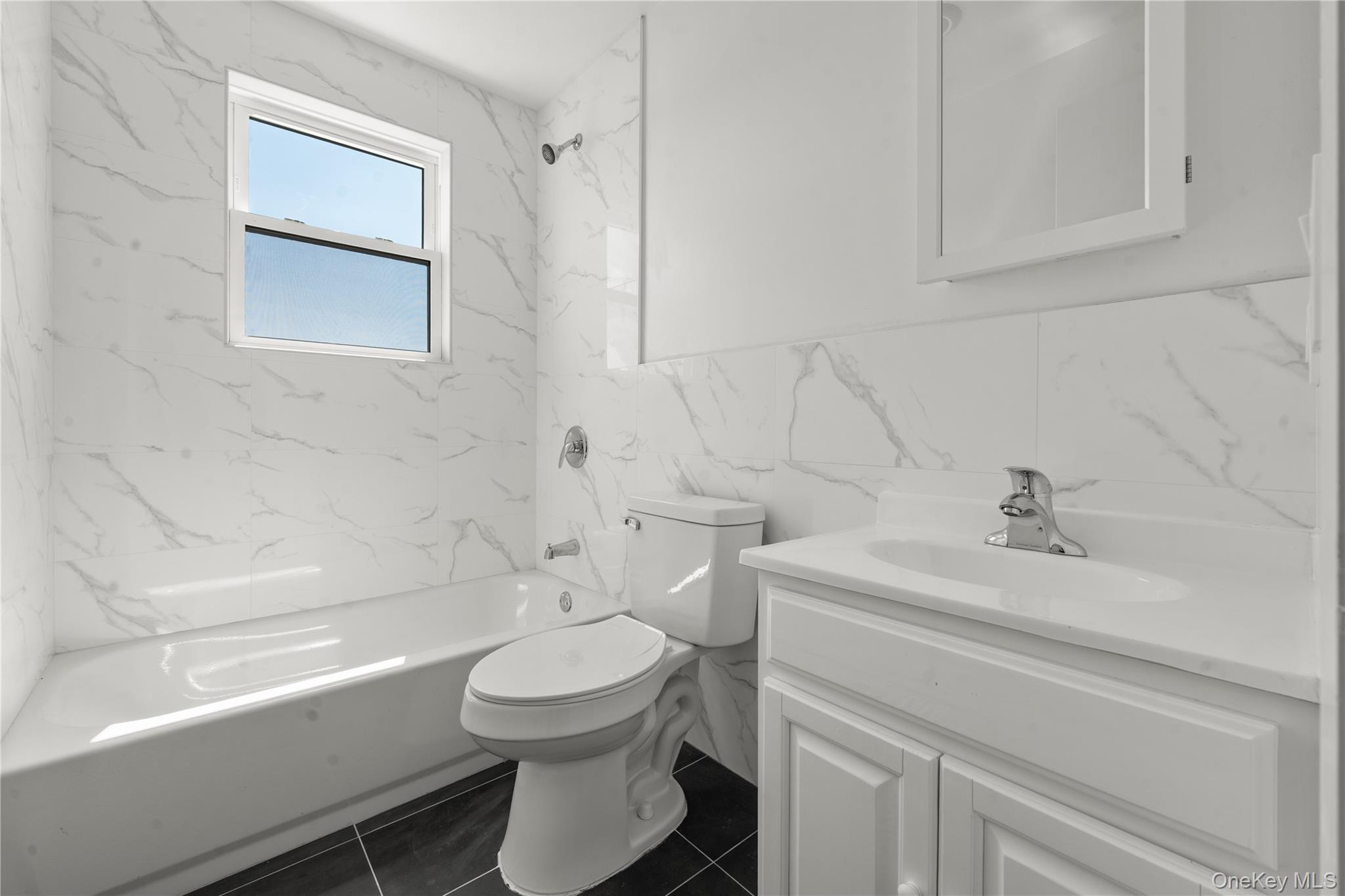 #5 photo, 3528 Tiemann Avenue, Bronx , NY 10469