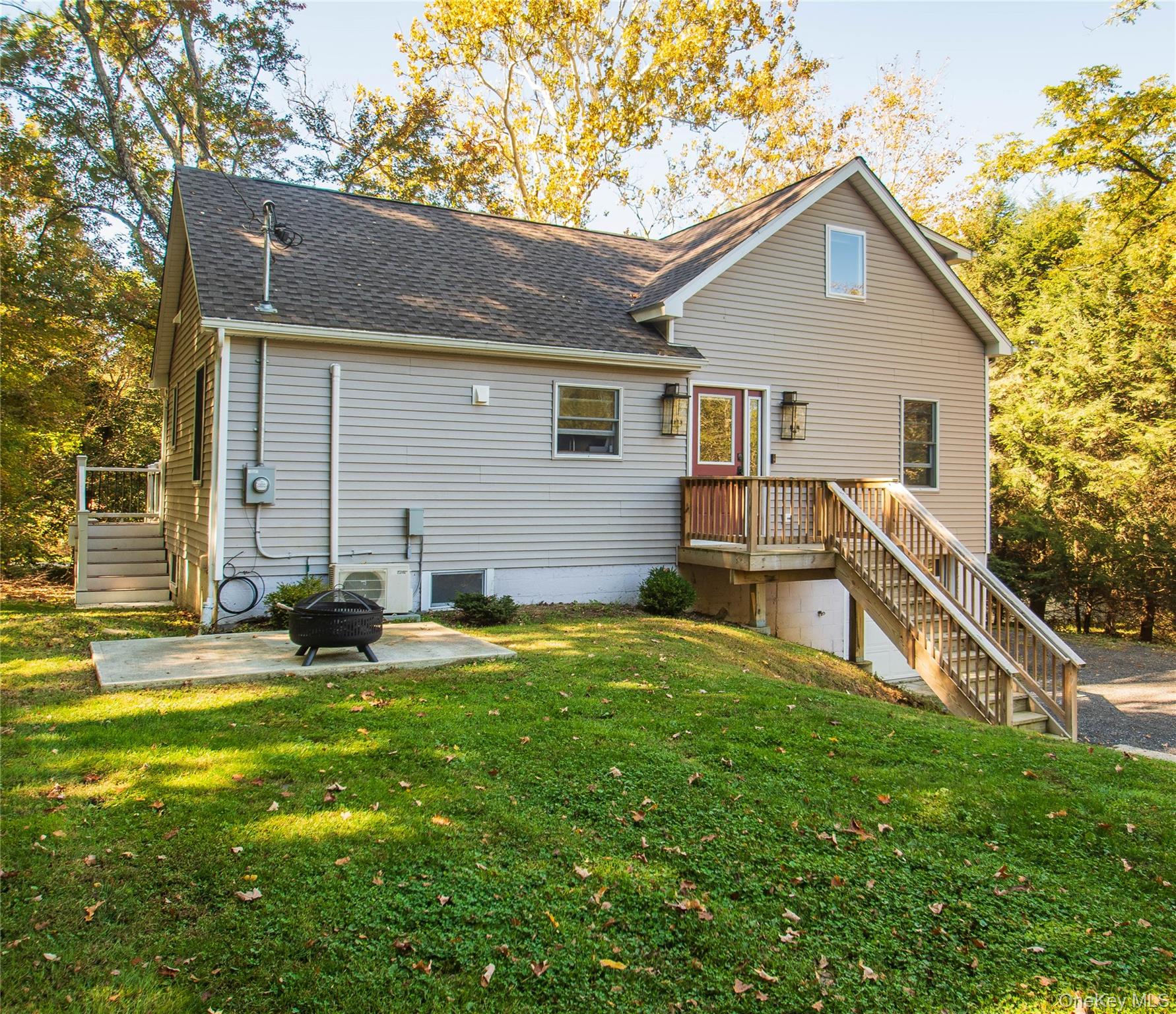 #2 photo, 7 Phillips Road, Poughkeepsie , NY 12603