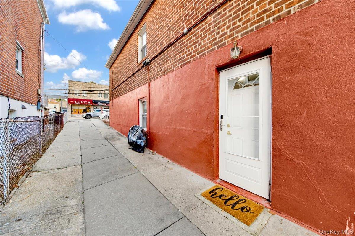 #5 photo, 3226 Ampere Avenue, Bronx , NY 10465