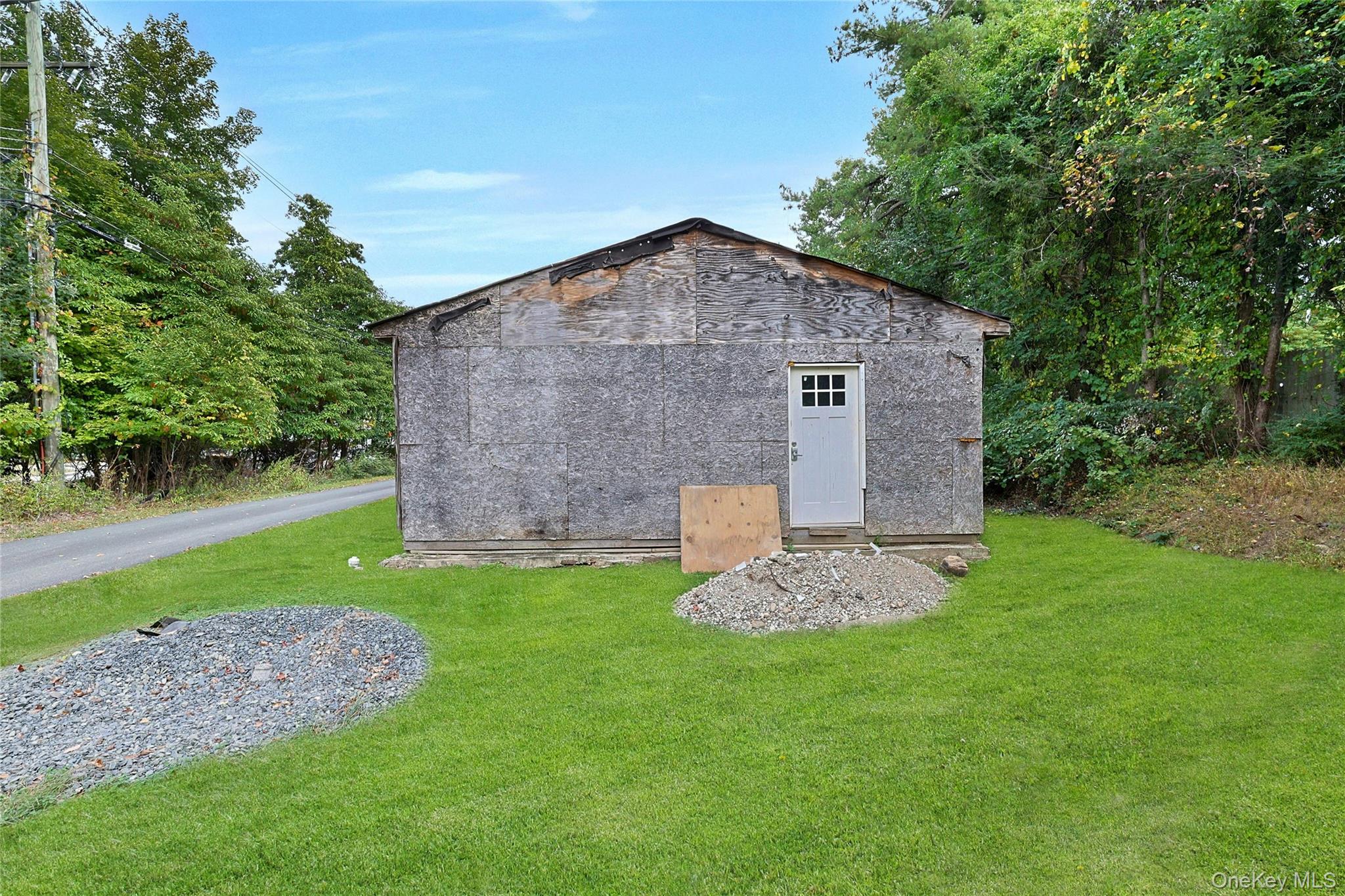 #14 photo, 511 Route 304, New City , NY 10956