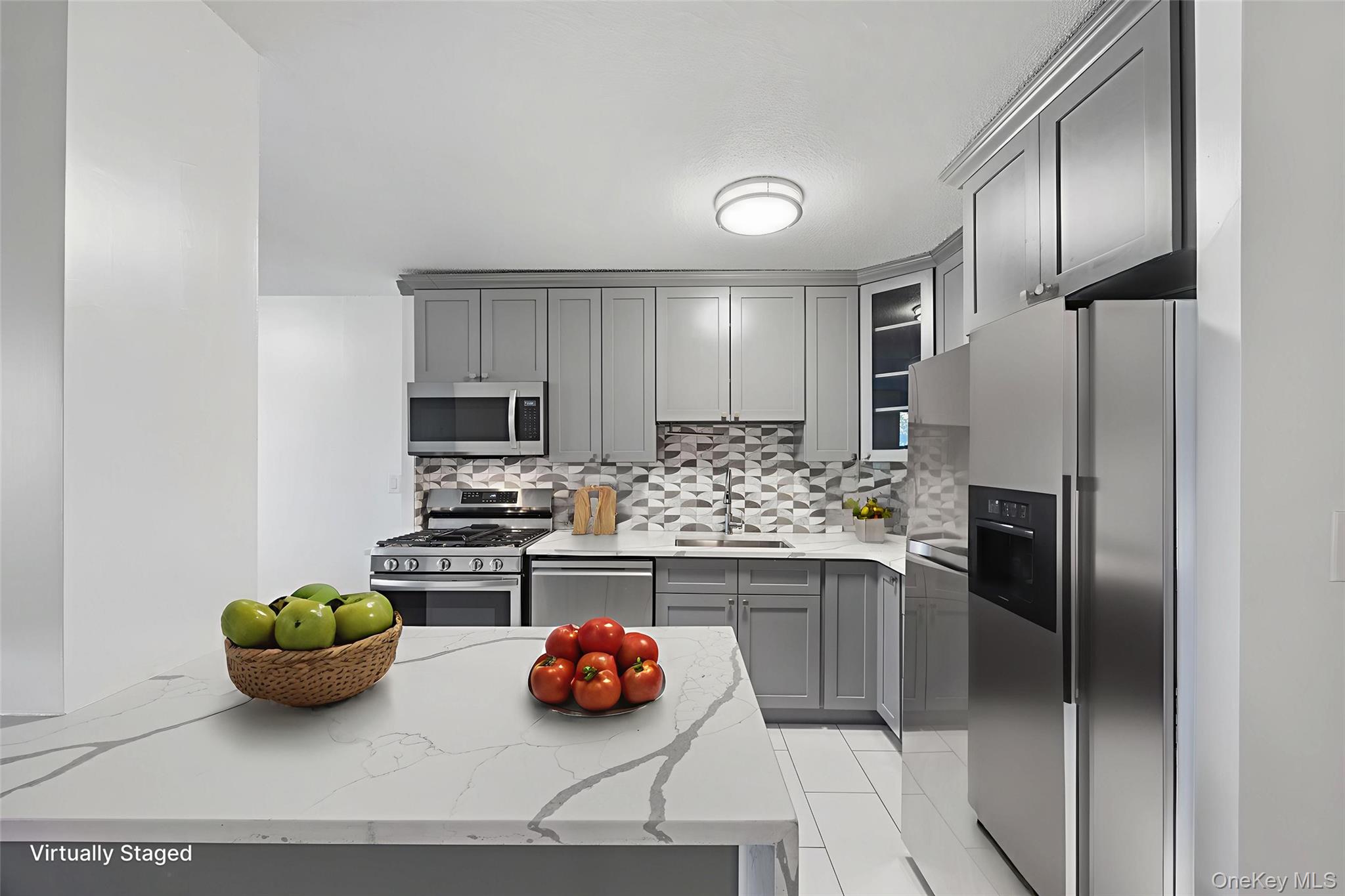 #2 photo, 2550 Olinville Avenue, ブロンクス区 Bronx , NY 10467