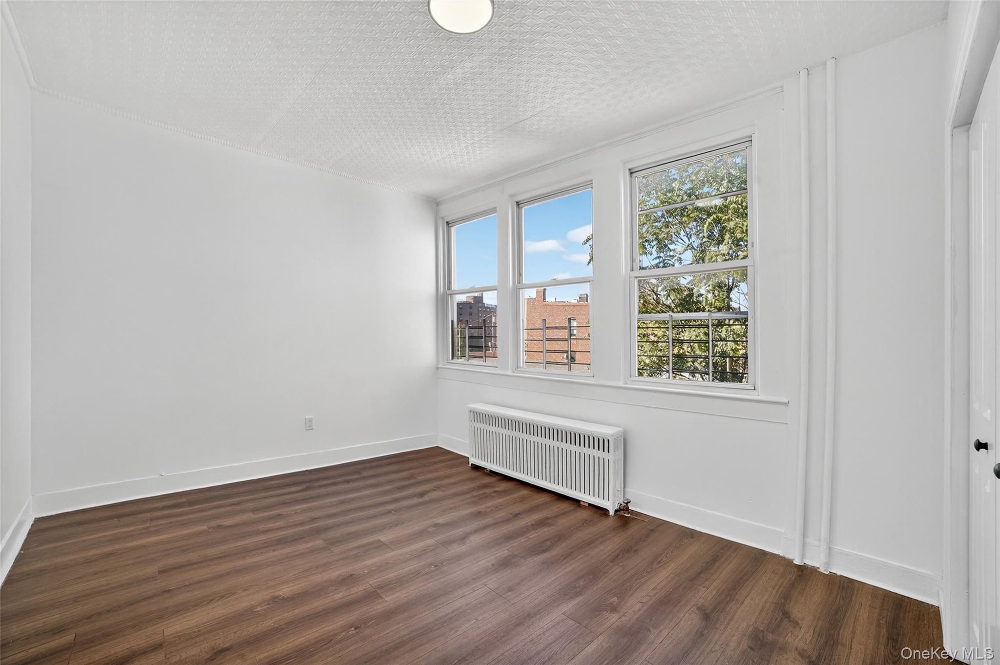 #5 photo, 59 Park Hill Avenue, Yonkers , NY 10701