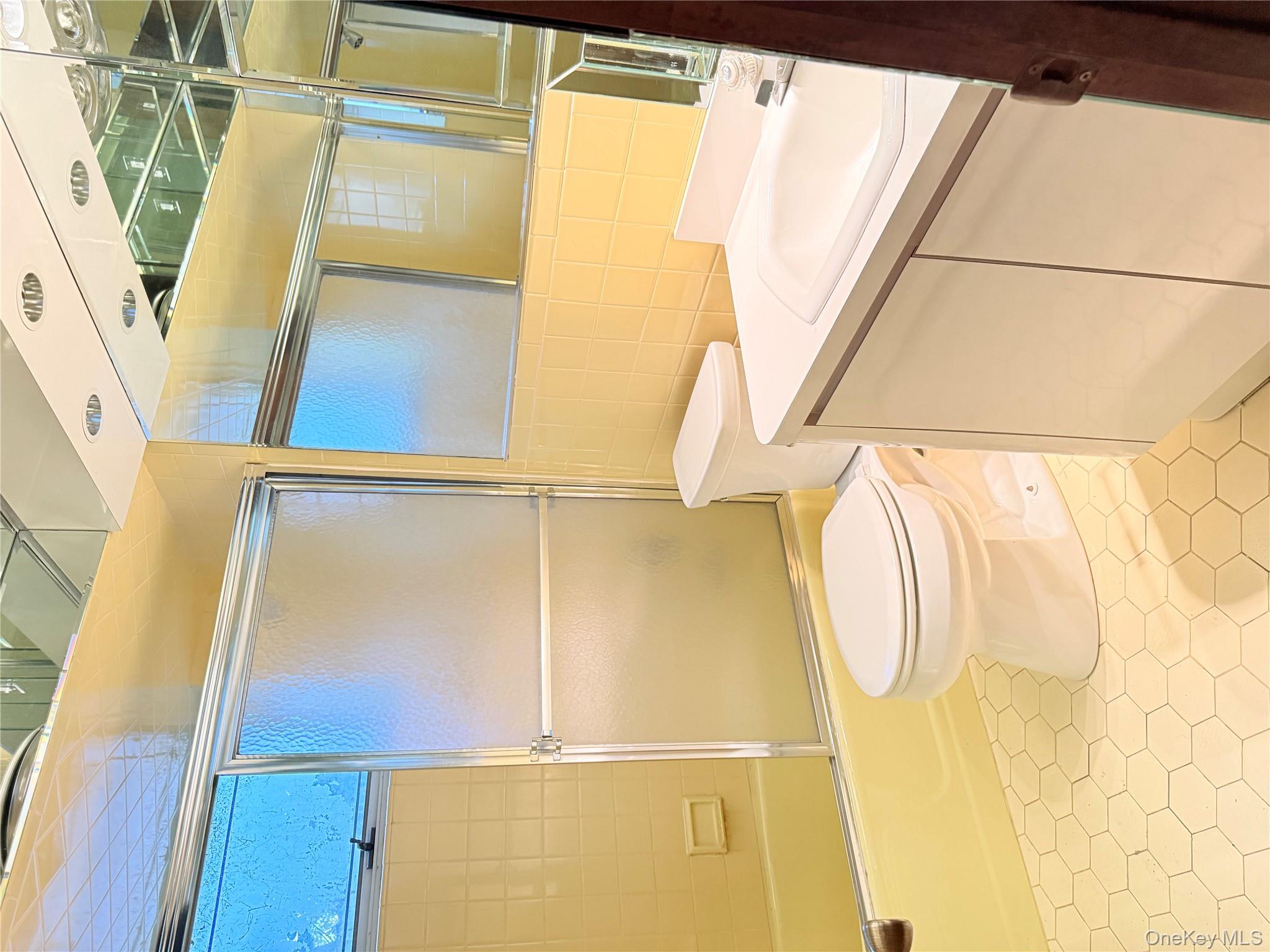 #14 photo, 30 Dogwood Road, Albertson , NY 11507