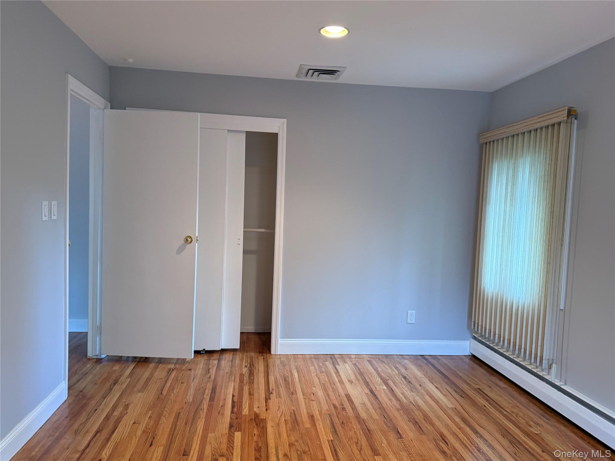 #8 photo, 30 Dogwood Road, Albertson , NY 11507