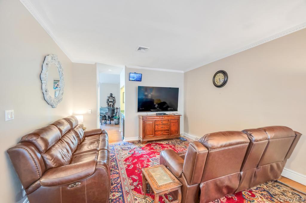 #17 photo, 120 Marion Avenue, スタテンアイランド Staten Island , NY 10304