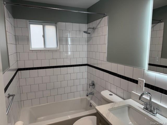 #7 photo, 112 Shields Avenue, Williston Park , NY 11596