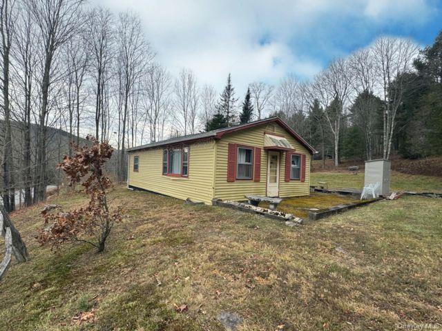 #18 photo, 49 Ryan Road, Hunter , NY 12444