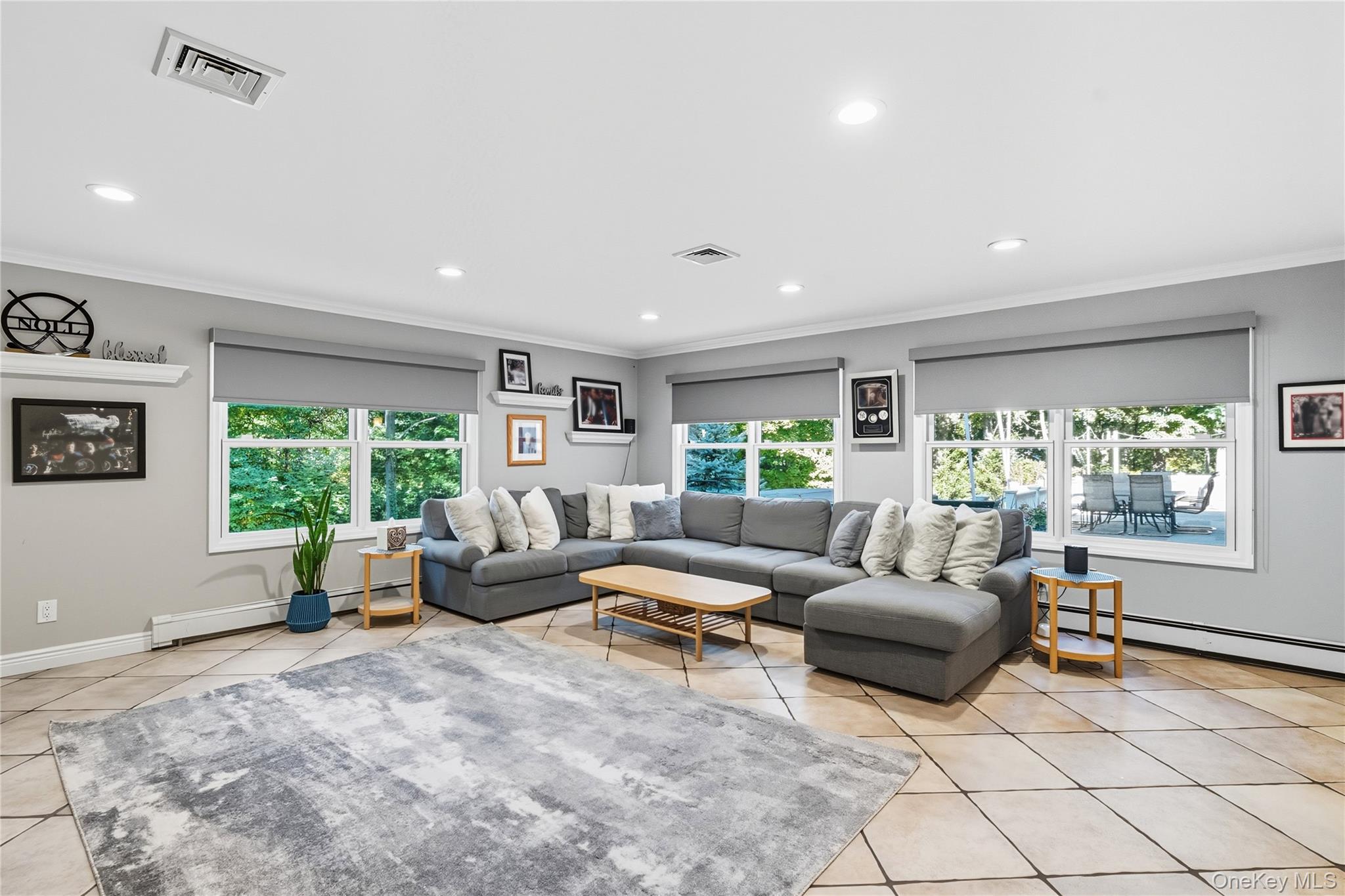 #16 photo, 16 Pine Road, Syosset , NY 11791