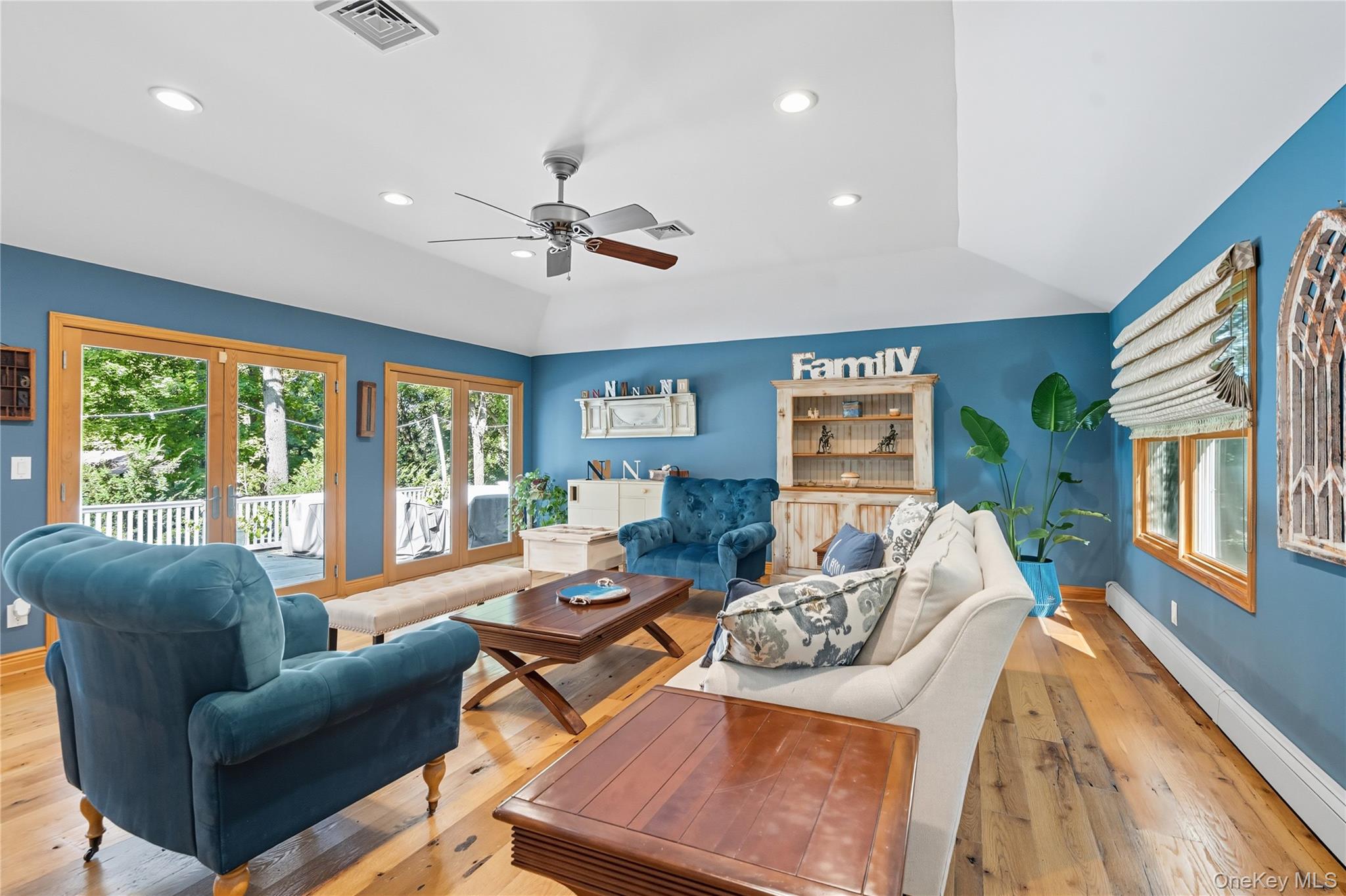 #7 photo, 16 Pine Road, Syosset , NY 11791