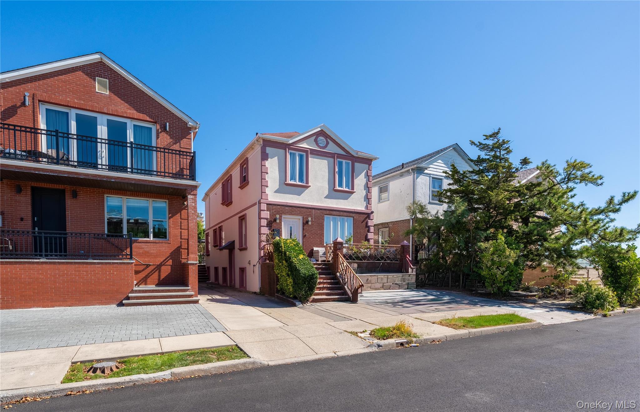 #2 photo, 289 Exeter Street, ブルックリン区 Brooklyn , NY 11235