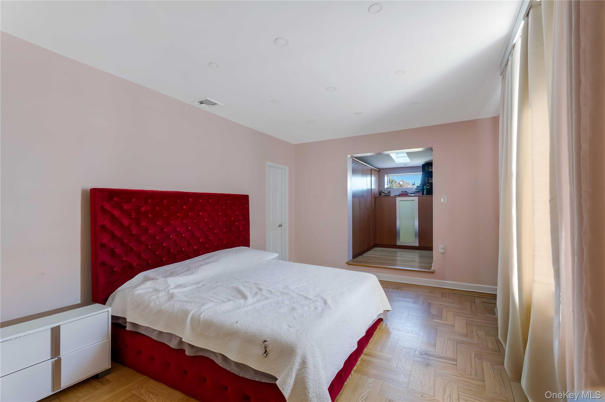 #8 photo, 289 Exeter Street, ブルックリン区 Brooklyn , NY 11235