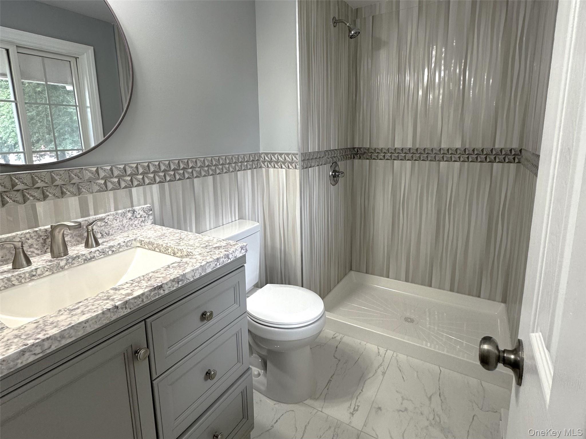 #10 photo, 8 Lexington Court, サフォーク郡 Coram , NY 11727