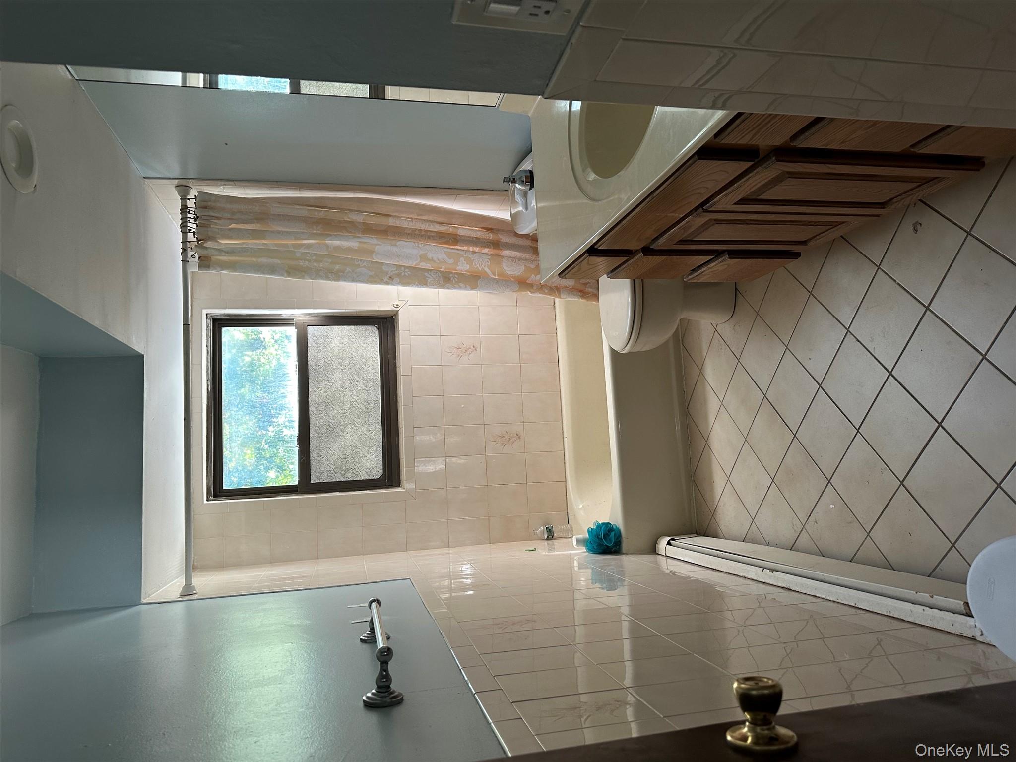 #5 photo, 676 Bohemia Parkway, Sayville , NY 11782