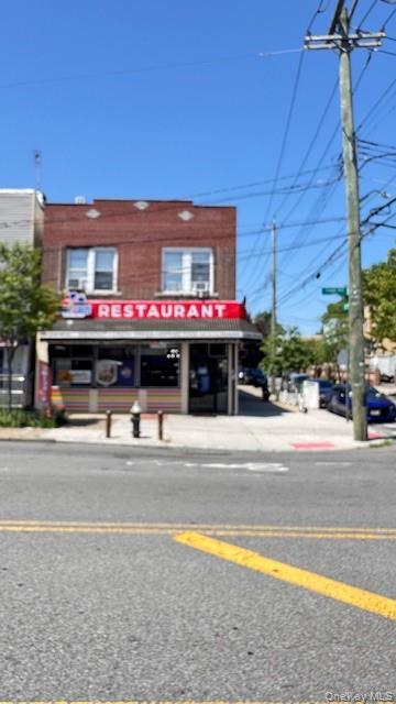 #2 photo, 849 Castle Hill Avenue, ブロンクス区 Bronx , NY 10473