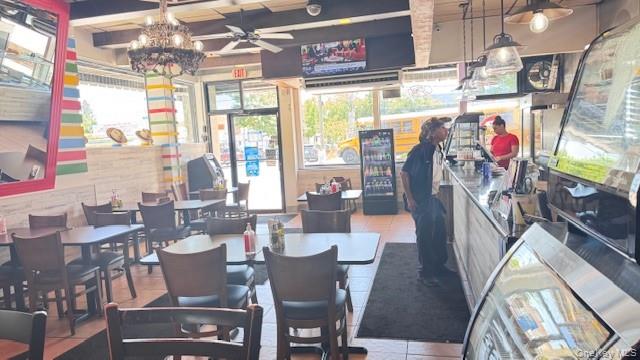 #3 photo, 849 Castle Hill Avenue, ブロンクス区 Bronx , NY 10473