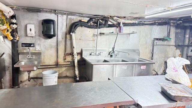 #6 photo, 849 Castle Hill Avenue, ブロンクス区 Bronx , NY 10473