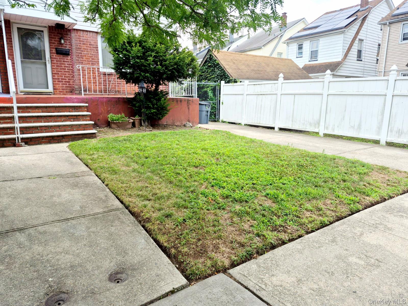 #6 photo, 109-49 176, Jamaica , NY 11433