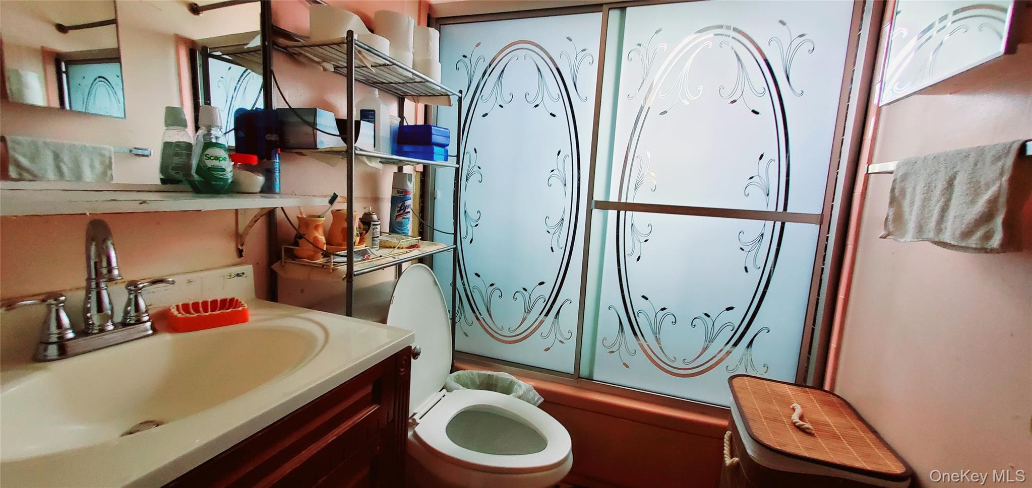 #8 photo, 109-49 176, Jamaica , NY 11433