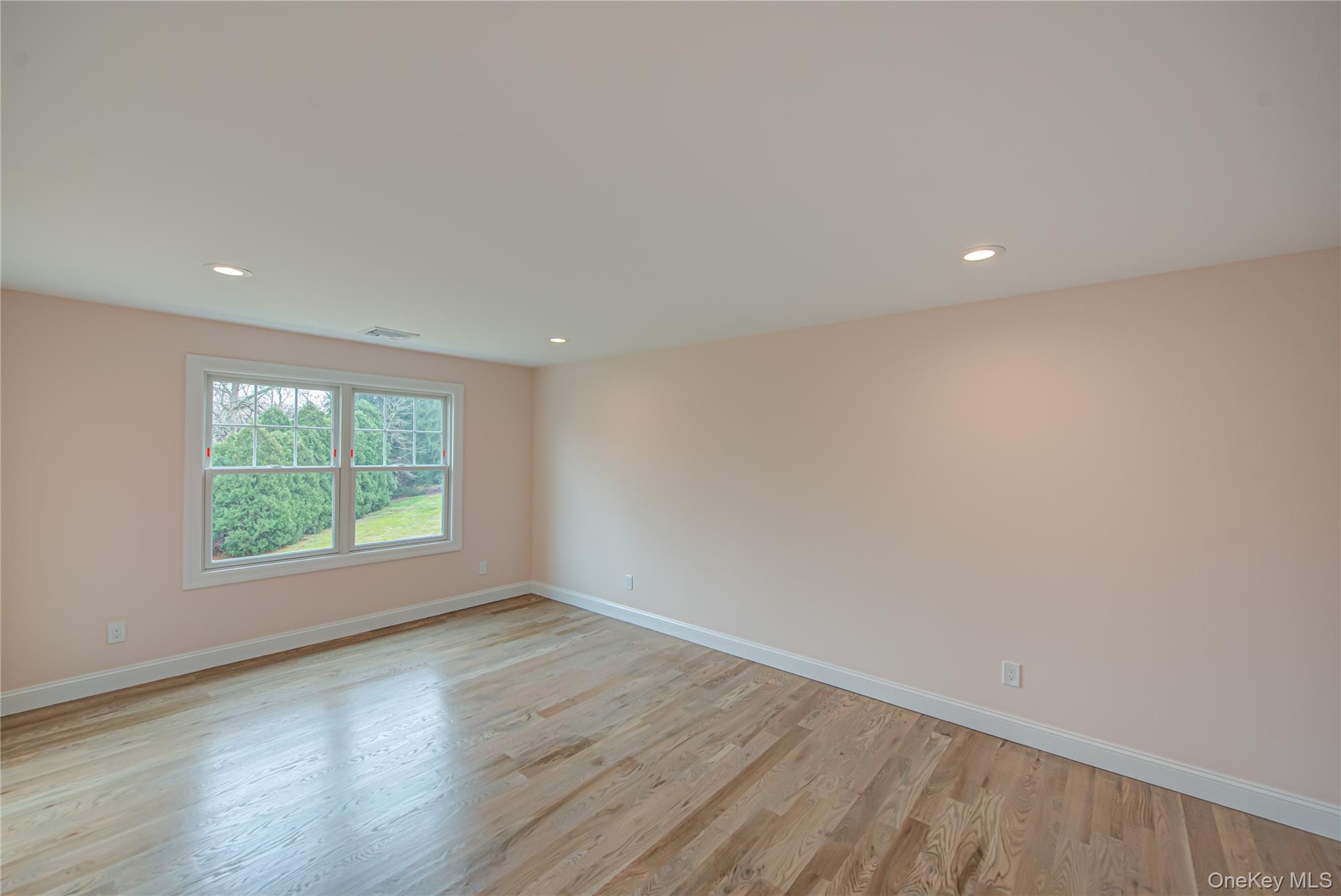 #19 photo, 176 Southern Boulevard, サフォーク郡 Nesconset , NY 11767