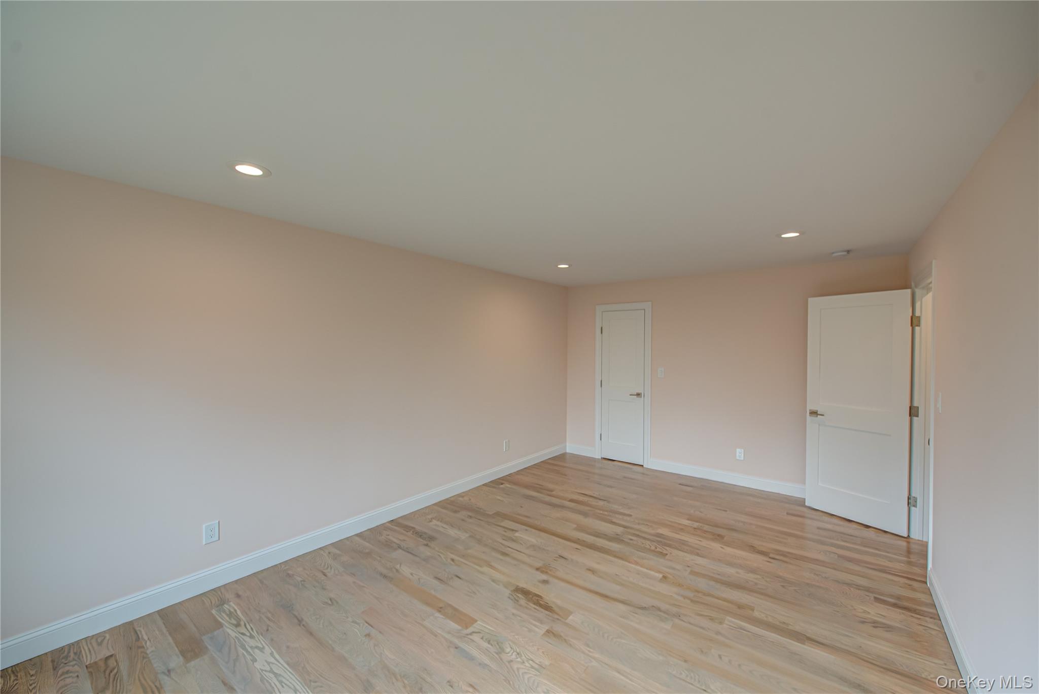 #20 photo, 176 Southern Boulevard, サフォーク郡 Nesconset , NY 11767