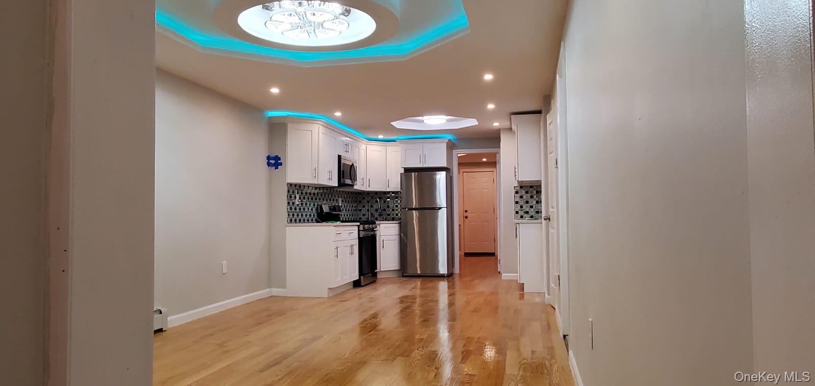 #8 photo, 914 Duncan Street, Bronx , NY 10469