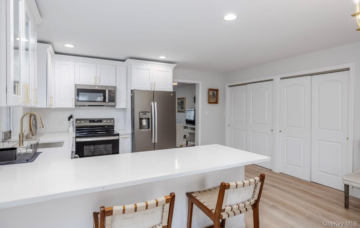 #9 photo, 50 Peconic Street, Selden , NY 11784