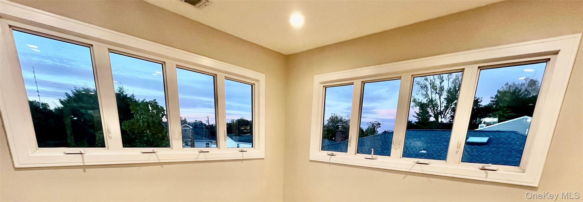 #12 photo, 322 Kansas Street, Lindenhurst , NY 11757