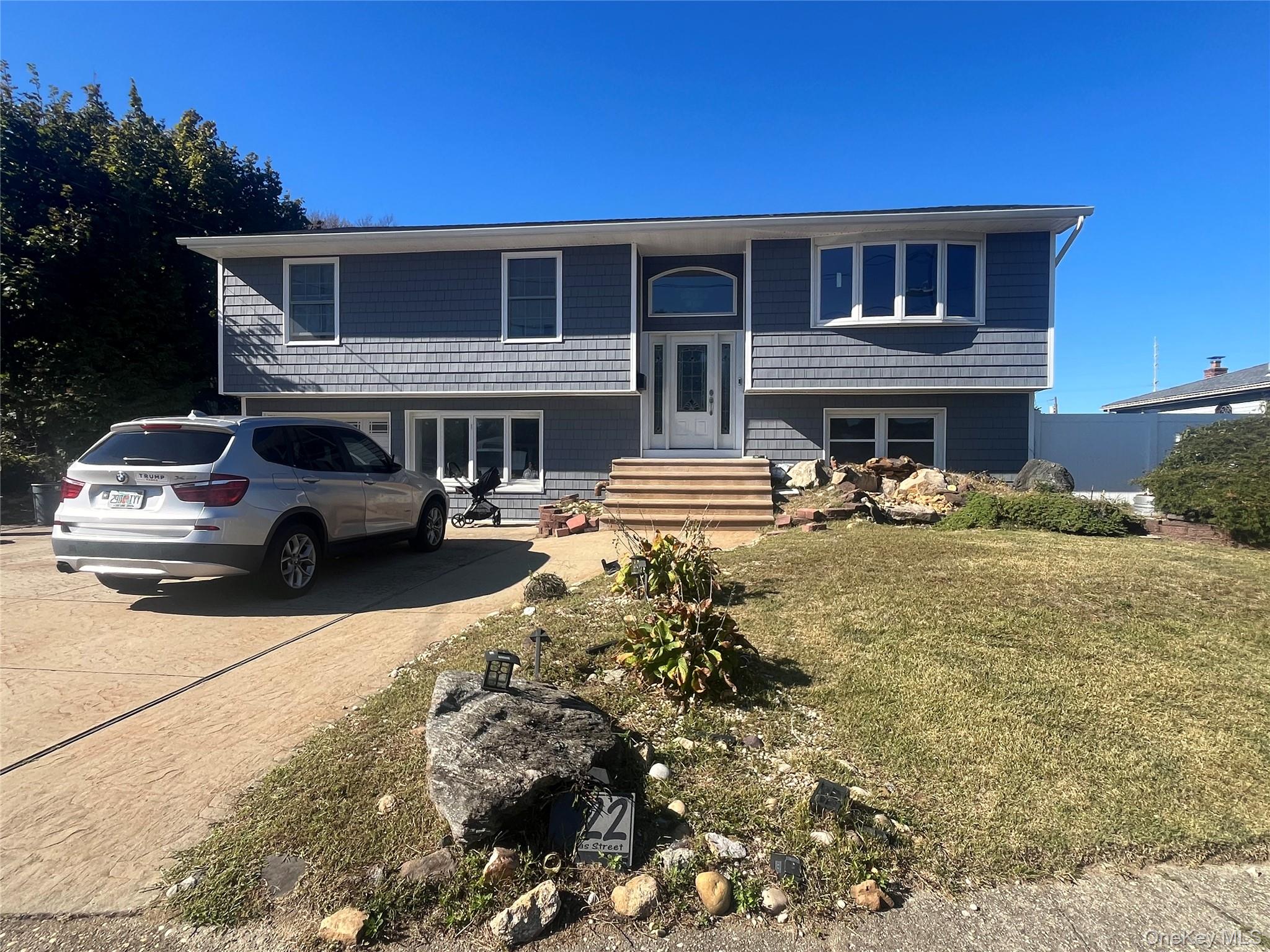 #2 photo, 322 Kansas Street, Lindenhurst , NY 11757