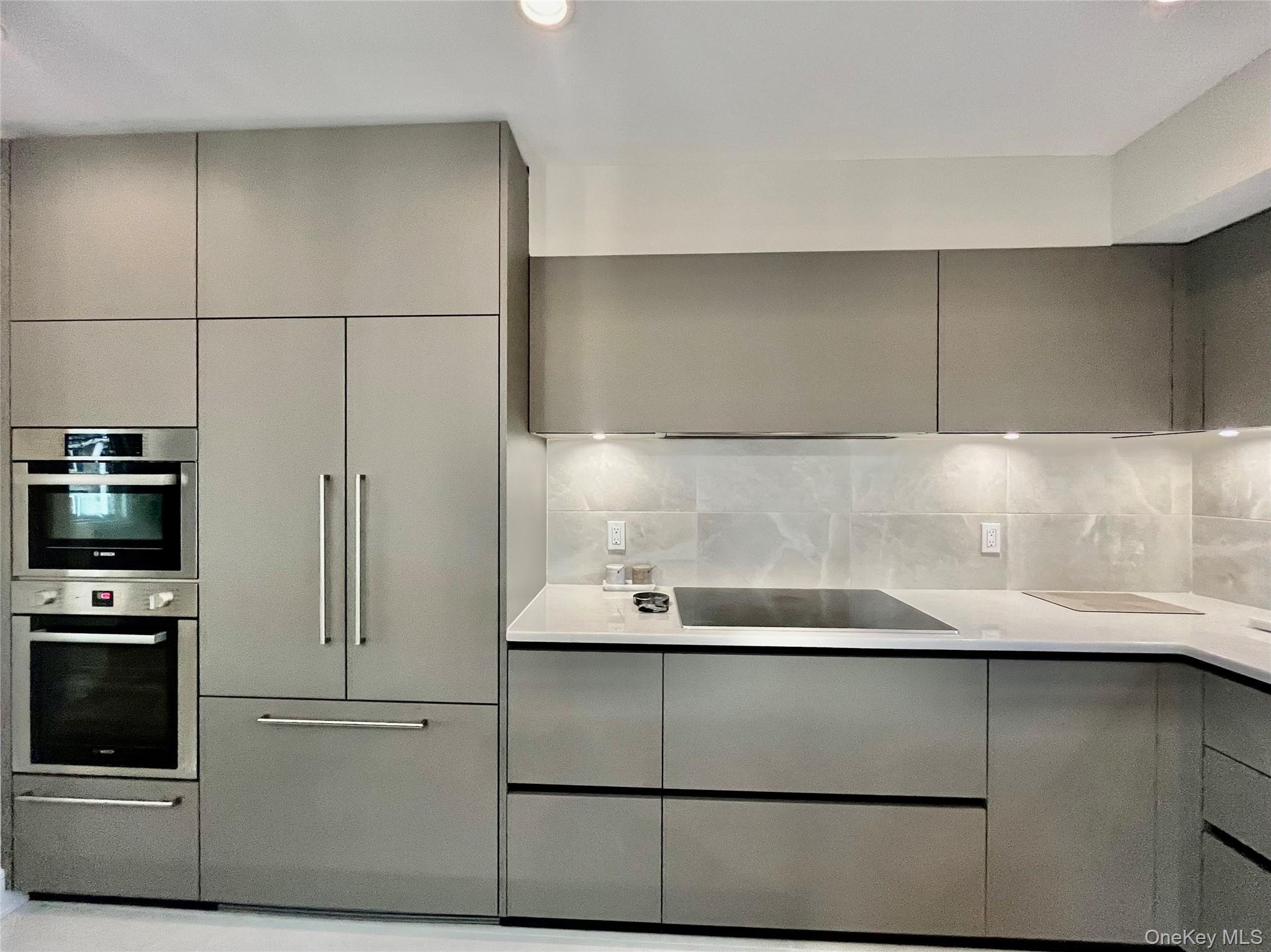 #6 photo, 322 Kansas Street, Lindenhurst , NY 11757