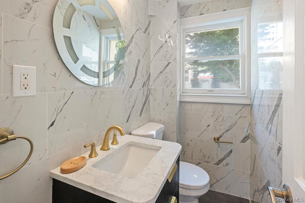 #9 photo, 12 Colony Lane, ナッソー郡 Roslyn Heights , NY 11577