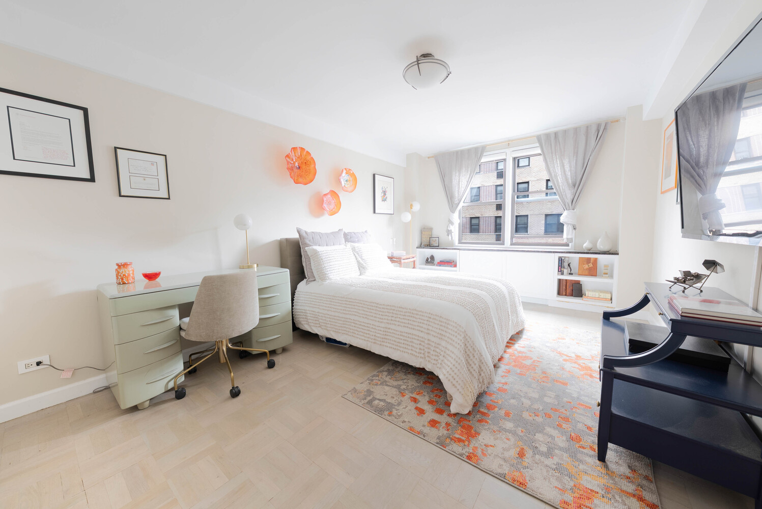 #12 photo, 241 E 76TH Street, Lenox Hill , NY 10021