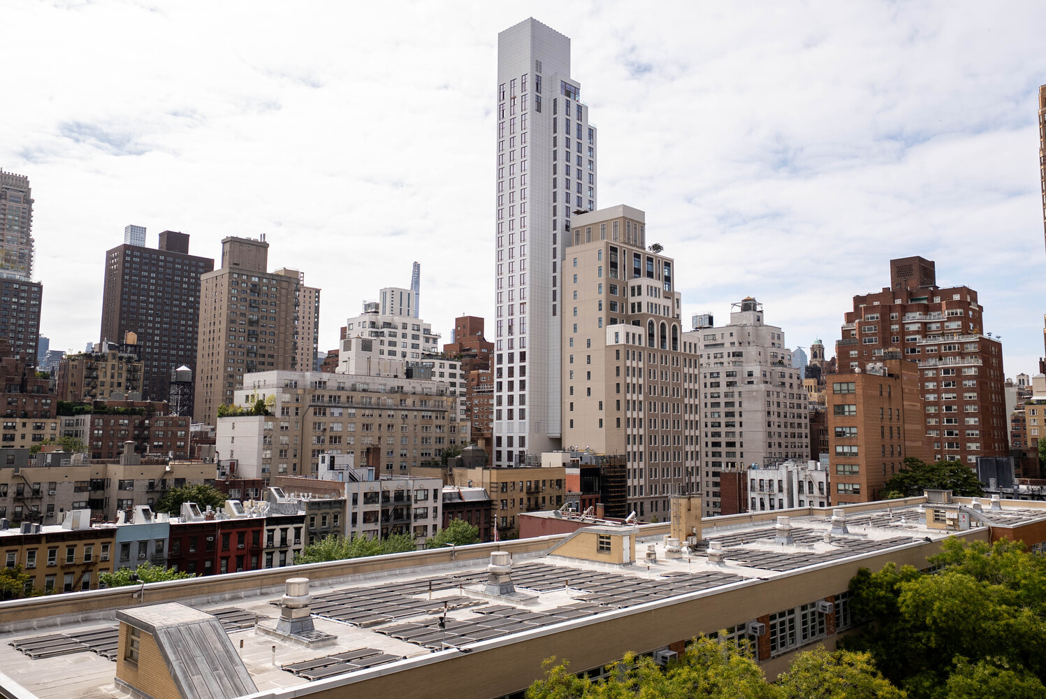 #19 photo, 241 E 76TH Street, Lenox Hill , NY 10021