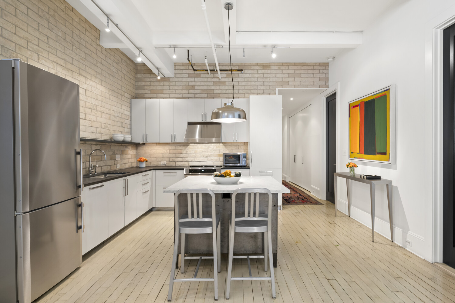 #8 photo, 7 E 20TH Street, Flatiron , NY 10003