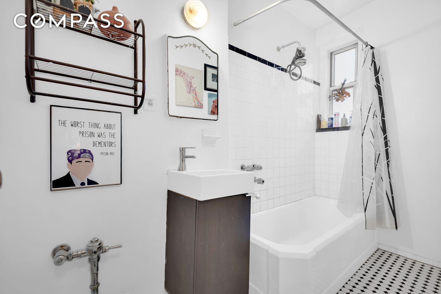 #6 photo, 585 W 214th Street, Inwood , NY 10034