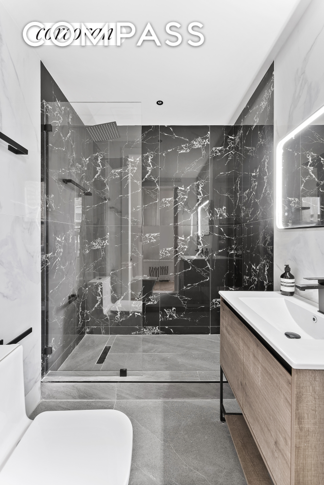 #6 photo, New York City, West Village , NY 10014