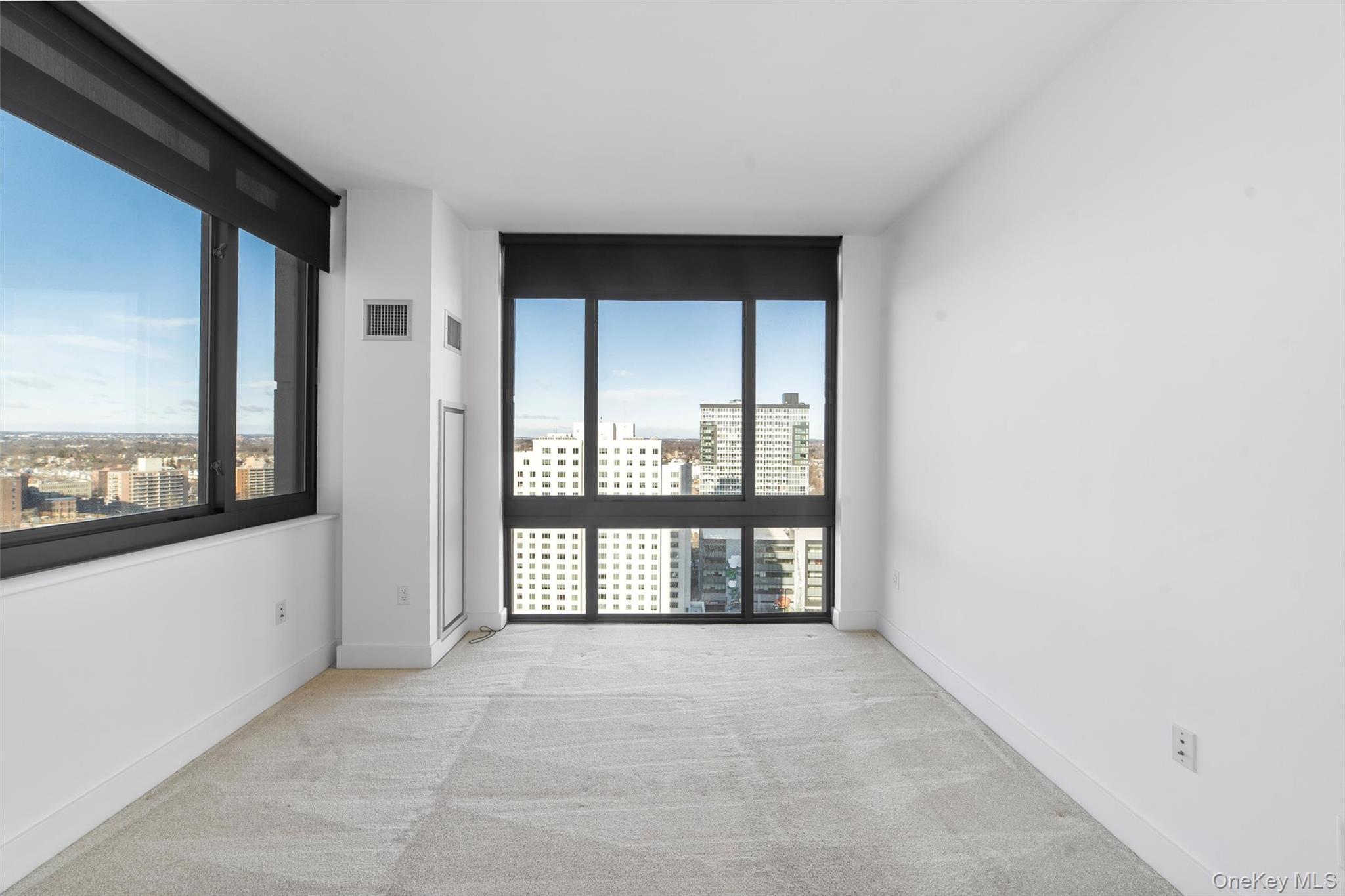 #10 photo, 175 Huguenot Street, New Rochelle , NY 10801