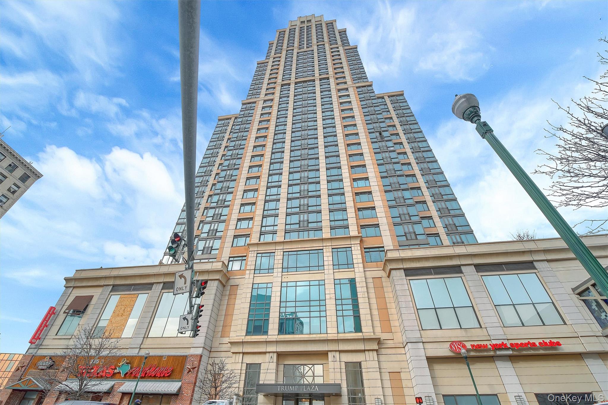 #2 photo, 175 Huguenot Street, New Rochelle , NY 10801