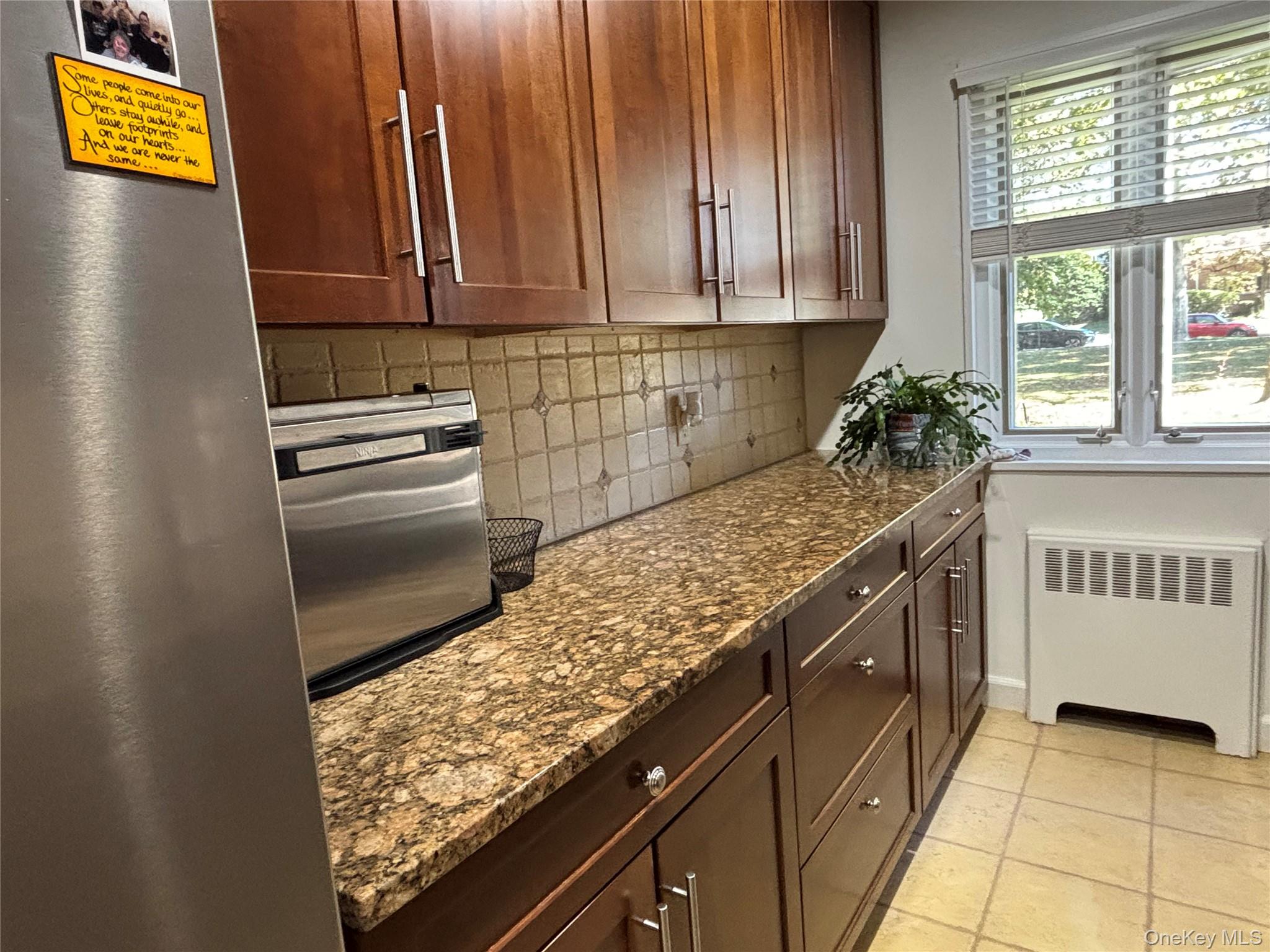 #7 photo, 41 Lawrence Drive, White Plains , NY 10603