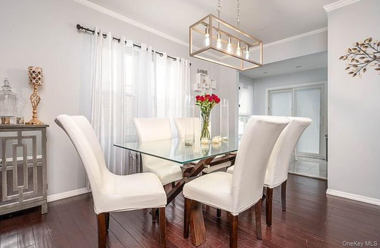 #2 photo, 24111 Weller Avenue, クイーンズ区 Rosedale , NY 11422