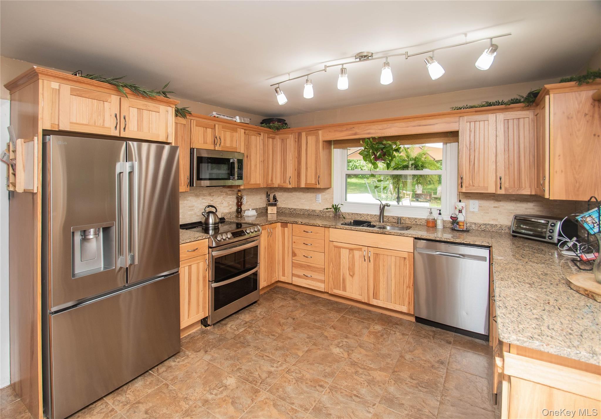 #12 photo, 20 Beechford Drive, Boiceville , NY 12412